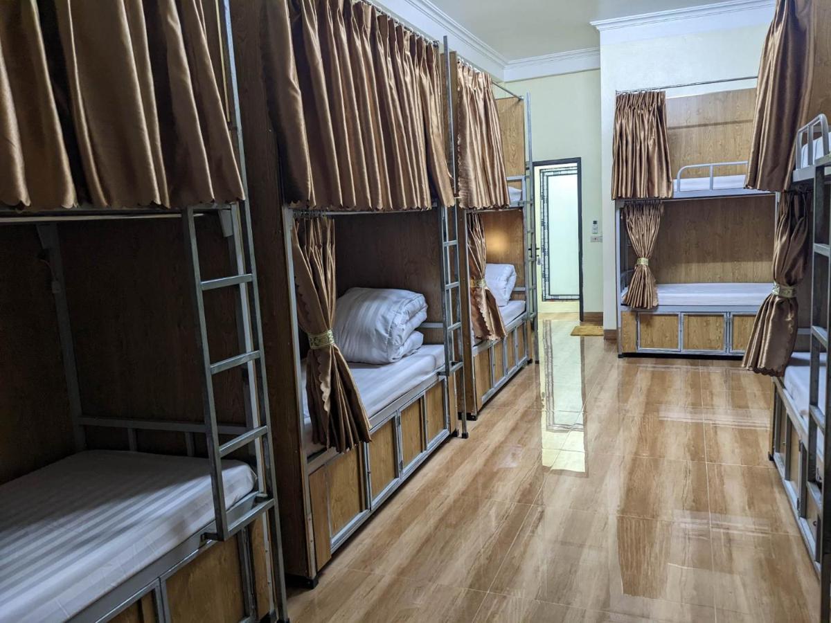 Train Station Backpackers Hostel Ninh Binh Exterior photo
